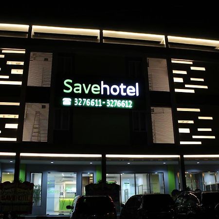 Save Hotel Banjarmasin  Buitenkant foto